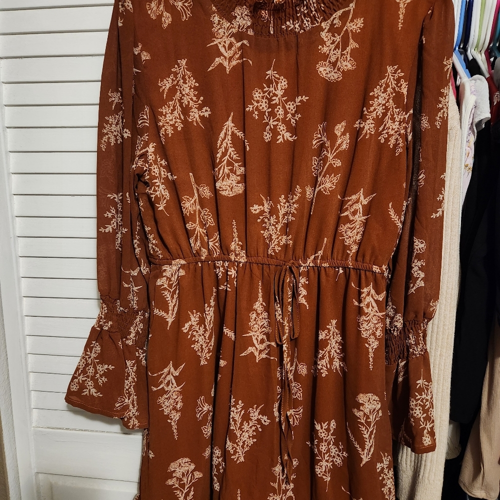 Women's dress